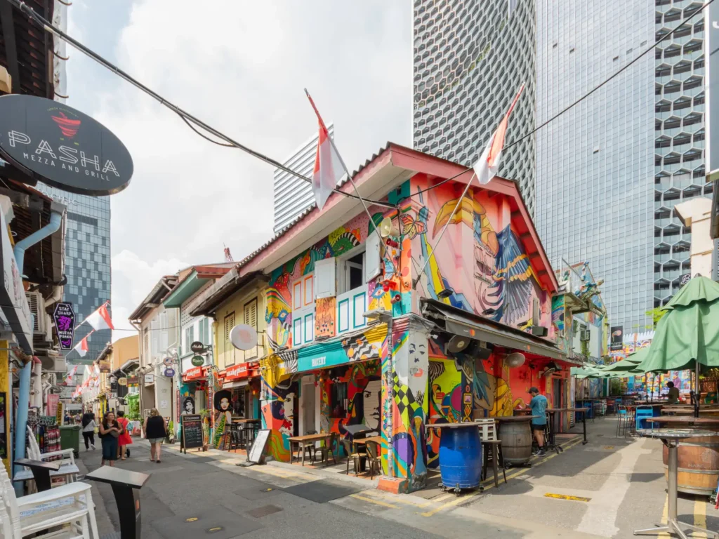 Haji Lane is a shopping street in the heart of Singapore Kampong Glam Arab Quarter, it famous for shops, cafes, bar and restaurants.