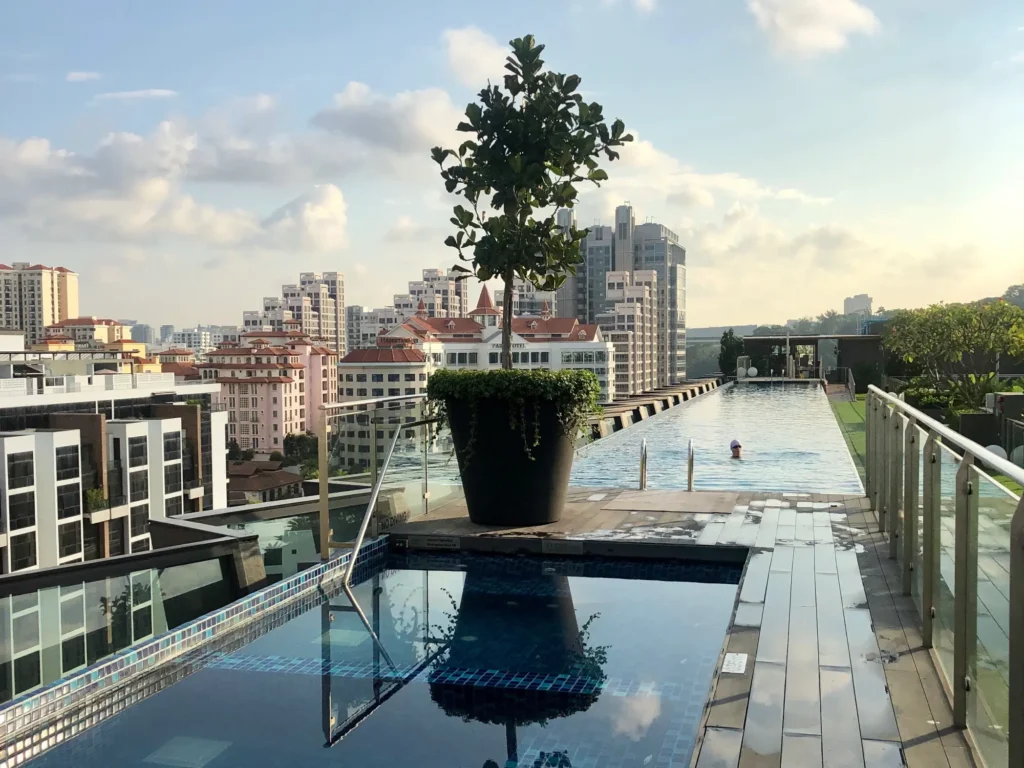 Rooftop pool at Holiday Inn Express Singapore Clarke Quay.