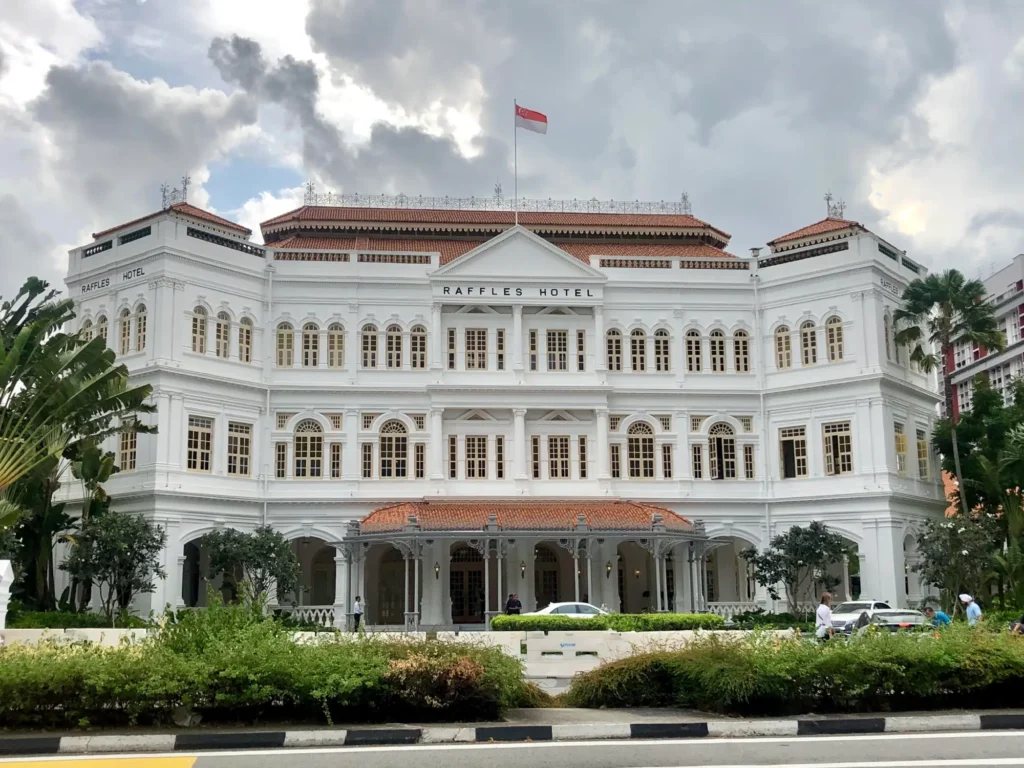 Raffles hotel, a colonial-style luxury hotel in singapore.